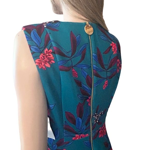 Calvin Klein Fit Flare Scuba Dress Colourful floral print Hip Pockets Full Skirt - Picture 8 of 15